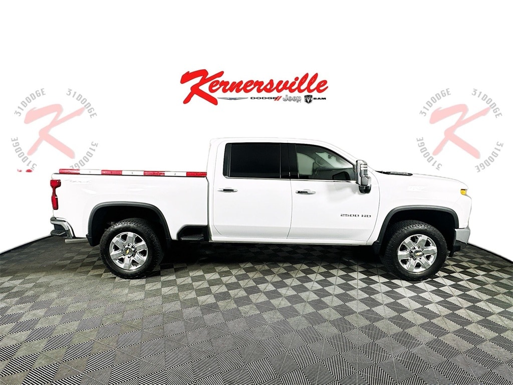 ChevroletSilverado 2500HD8