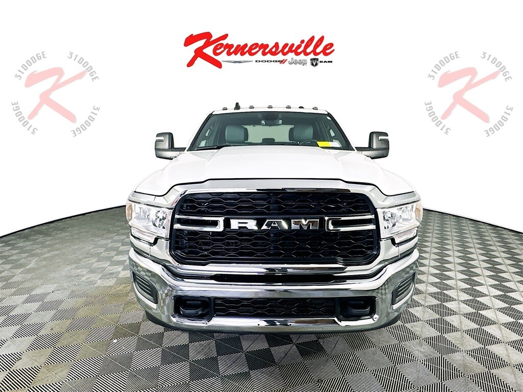 2024 Ram 2500 Tradesman photo 2