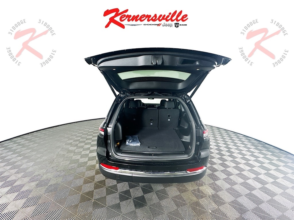 JeepGrand Cherokee16