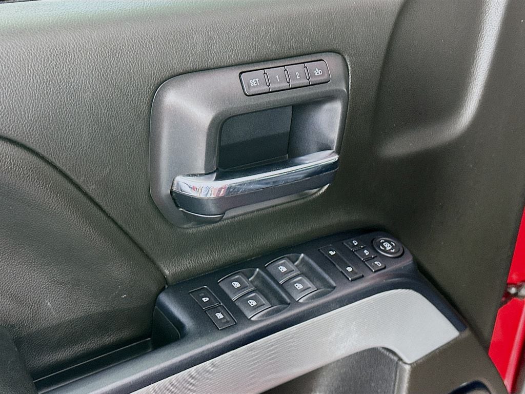 ChevroletSilverado 2500HD24
