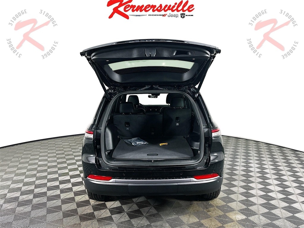 JeepGrand Cherokee16