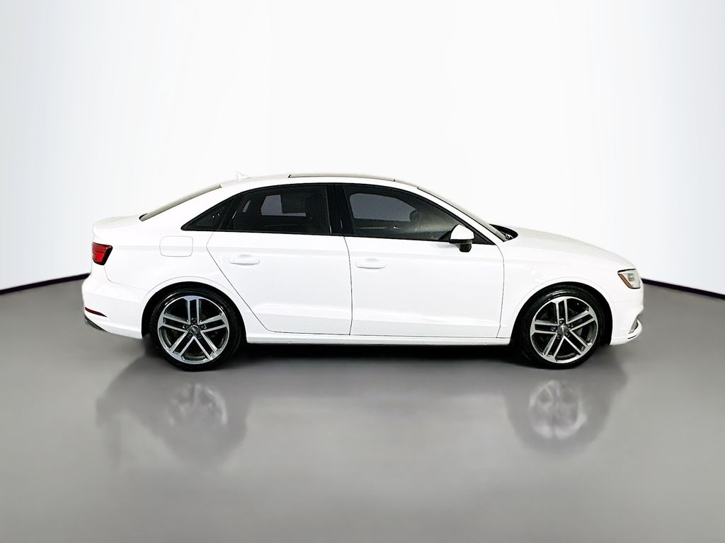AudiA38