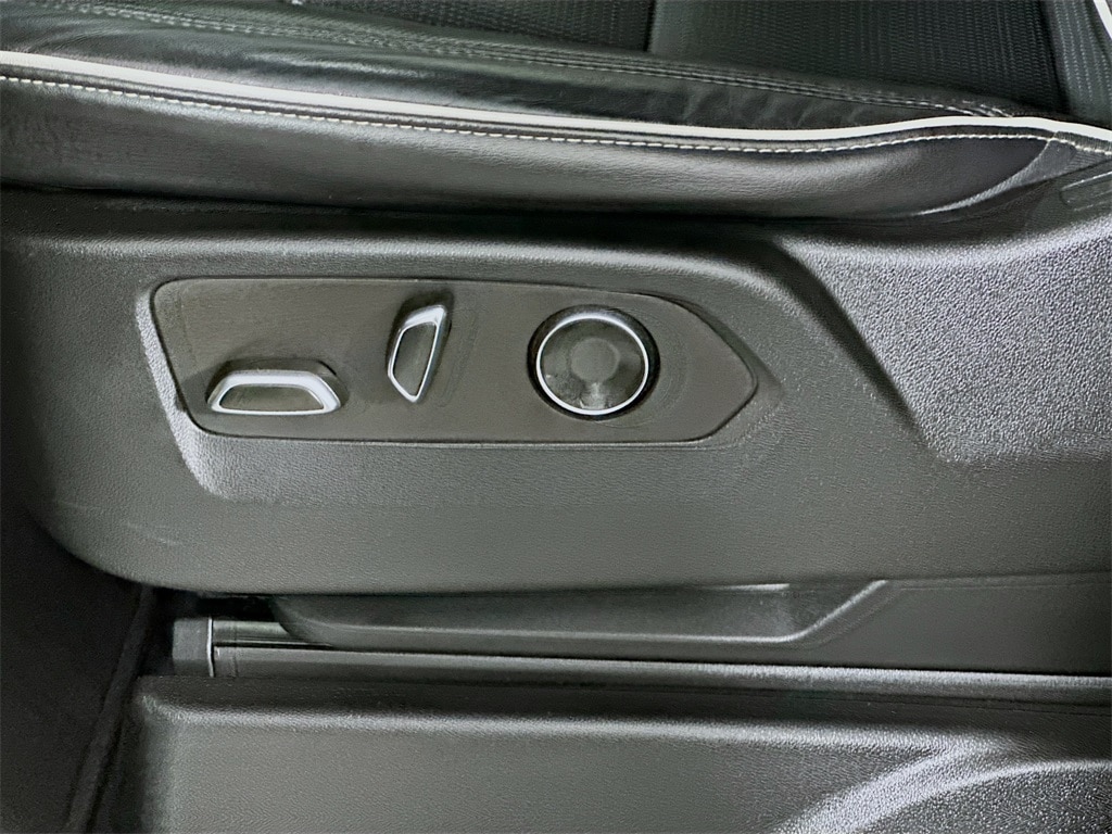 CadillacEscalade ESV22