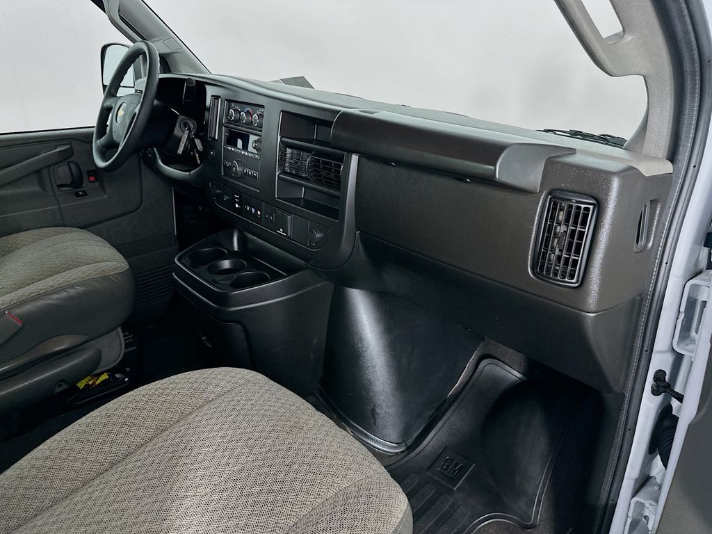 ChevroletExpress 350029