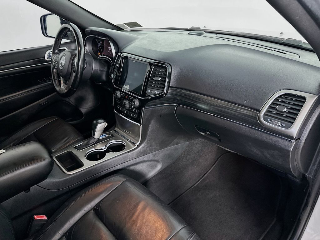 JeepGrand Cherokee30