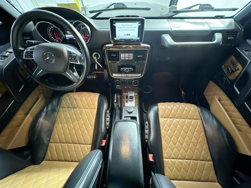 Mercedes-BenzG-Class10