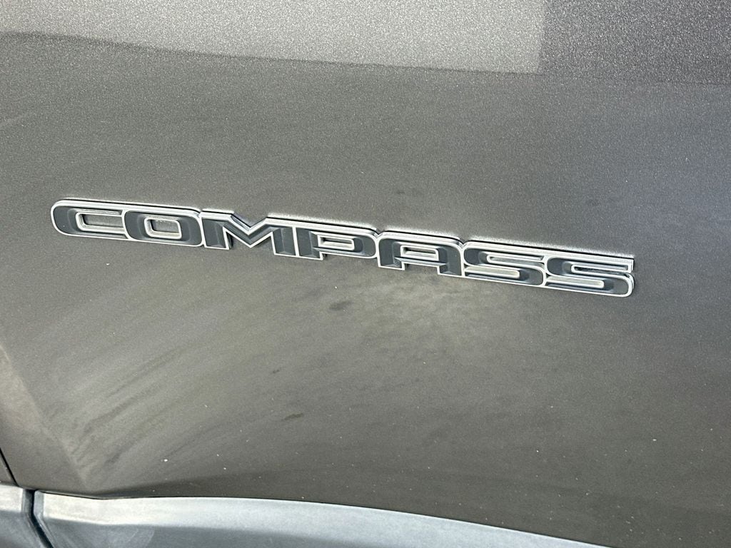 JeepCompass26