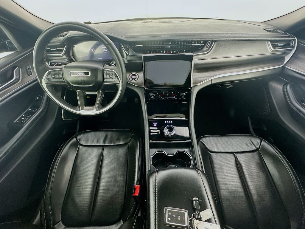 JeepGrand Cherokee L10