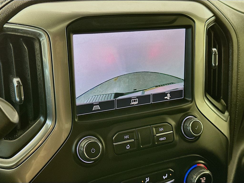 ChevroletSilverado 2500HD18
