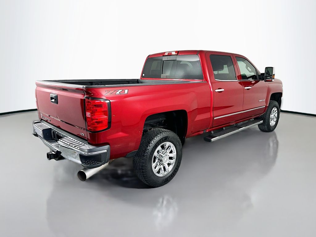 ChevroletSilverado 2500HD7