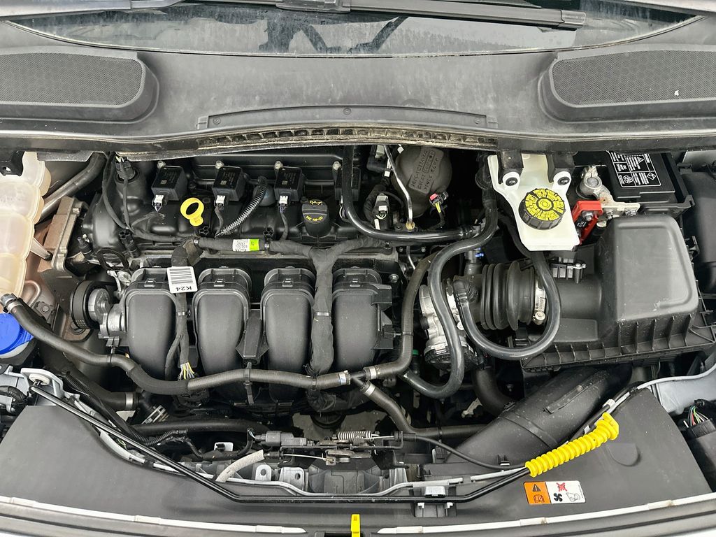FordTransit Connect28