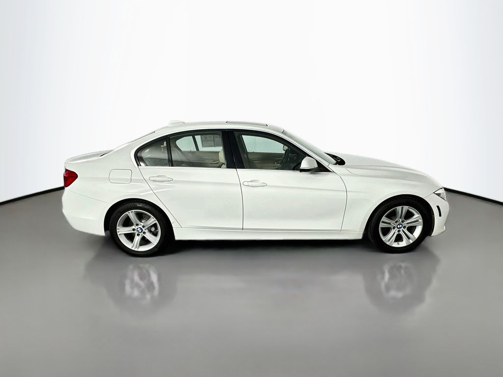 BMW3 Series8