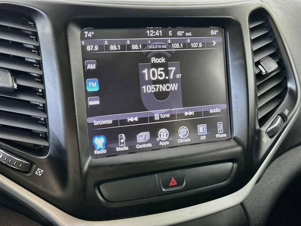 JeepCherokee17