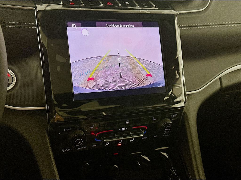 JeepGrand Cherokee15