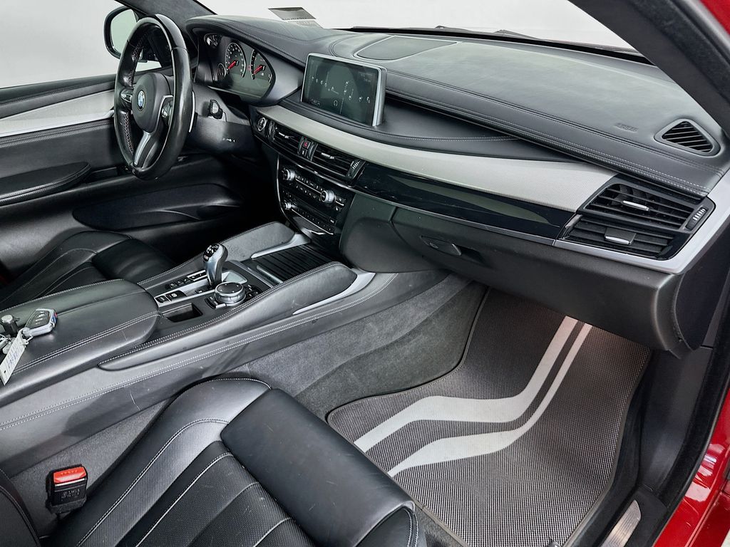 BMWX6 M31