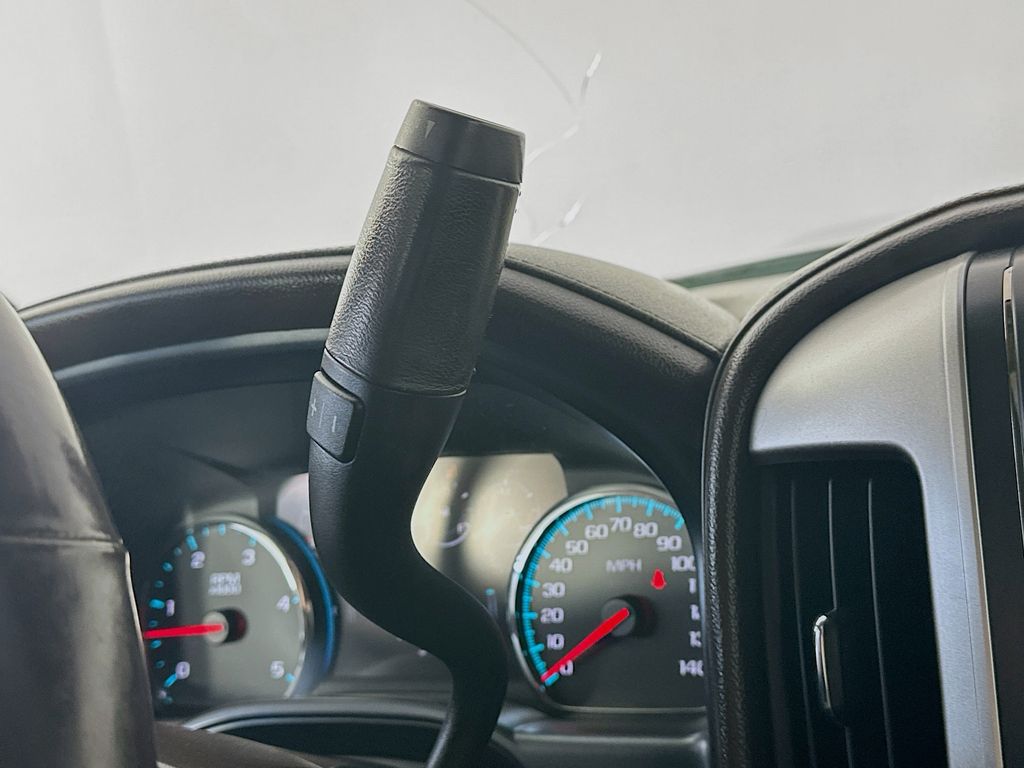 GMCSierra 2500HD16