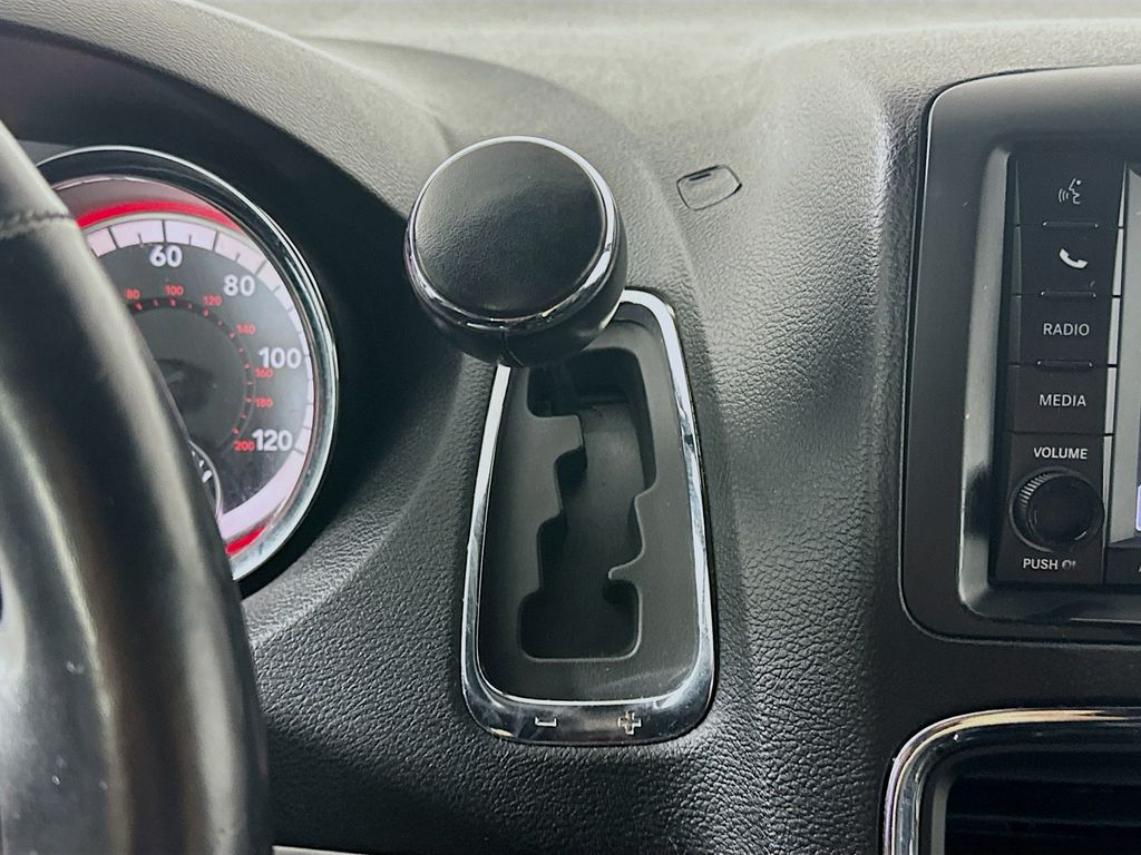 DodgeGrand Caravan16