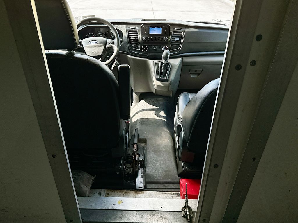 FordTransit-35020