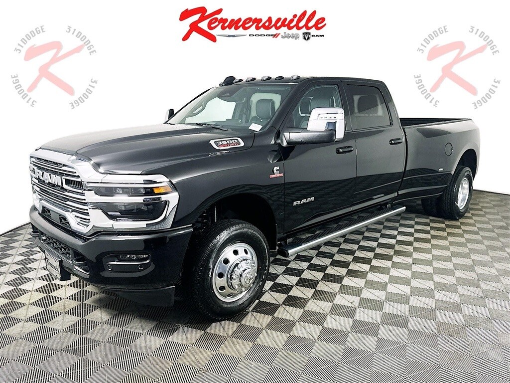 2025 Ram 3500 Laramie photo 3