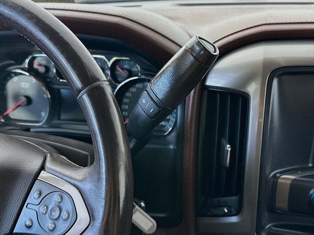 ChevroletSilverado 2500HD16