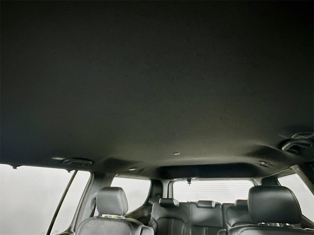 JeepGrand Wagoneer14