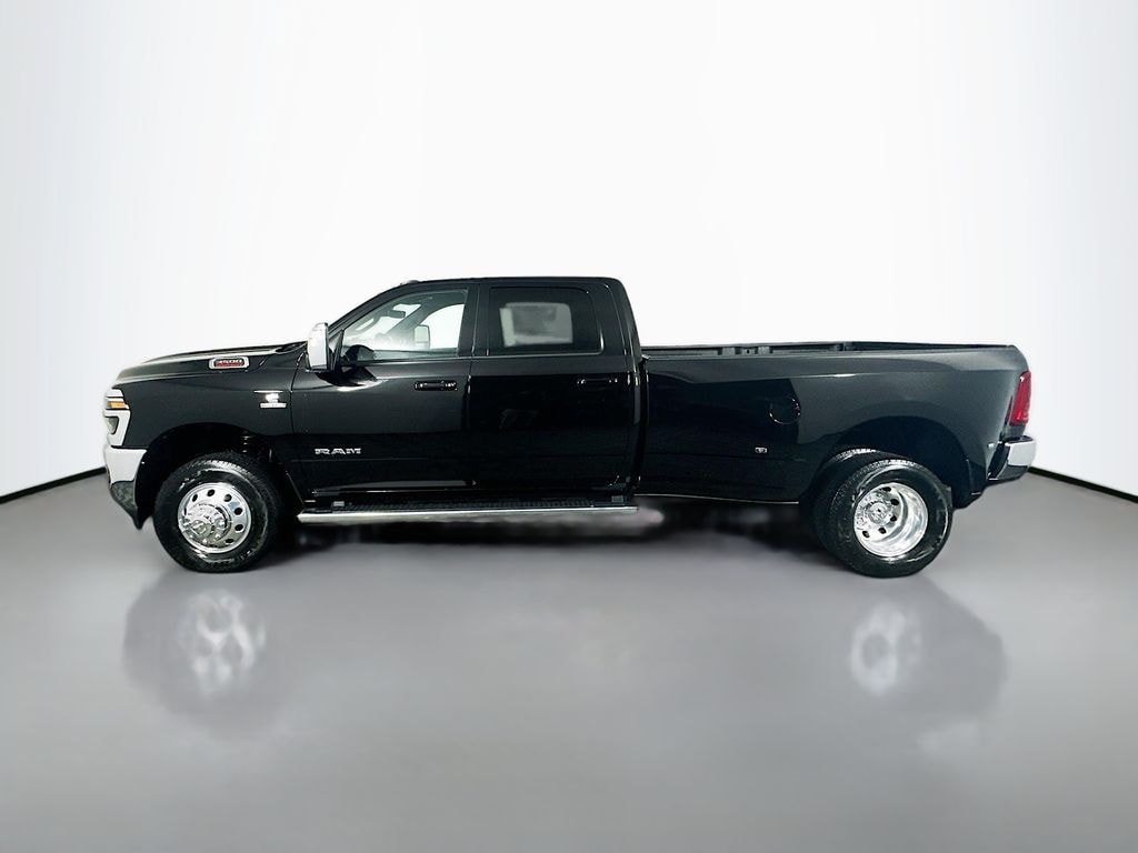 New 2025 Ram 3500 Laramie 14in Dually Truck Crew Cab LB