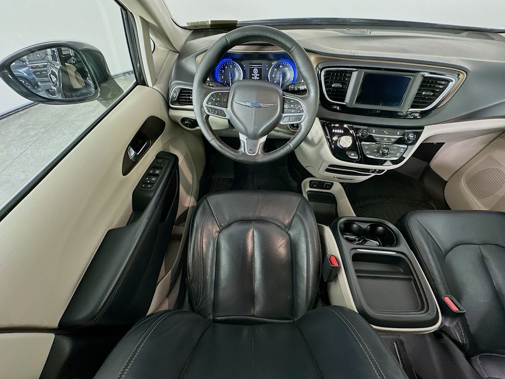 ChryslerPacifica9