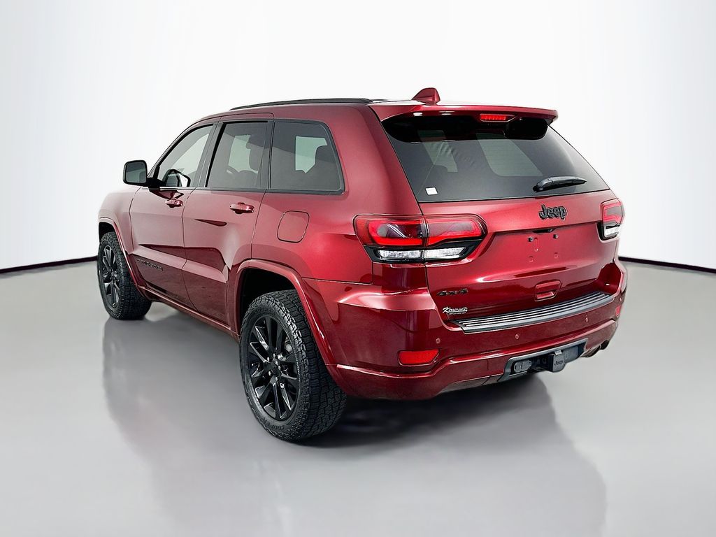 JeepGrand Cherokee5