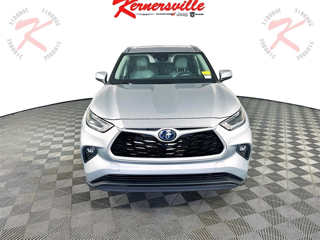 Used 2021 Toyota Highlander XLE with VIN 5TDGARAH6MS509291 for sale in Kernersville, NC
