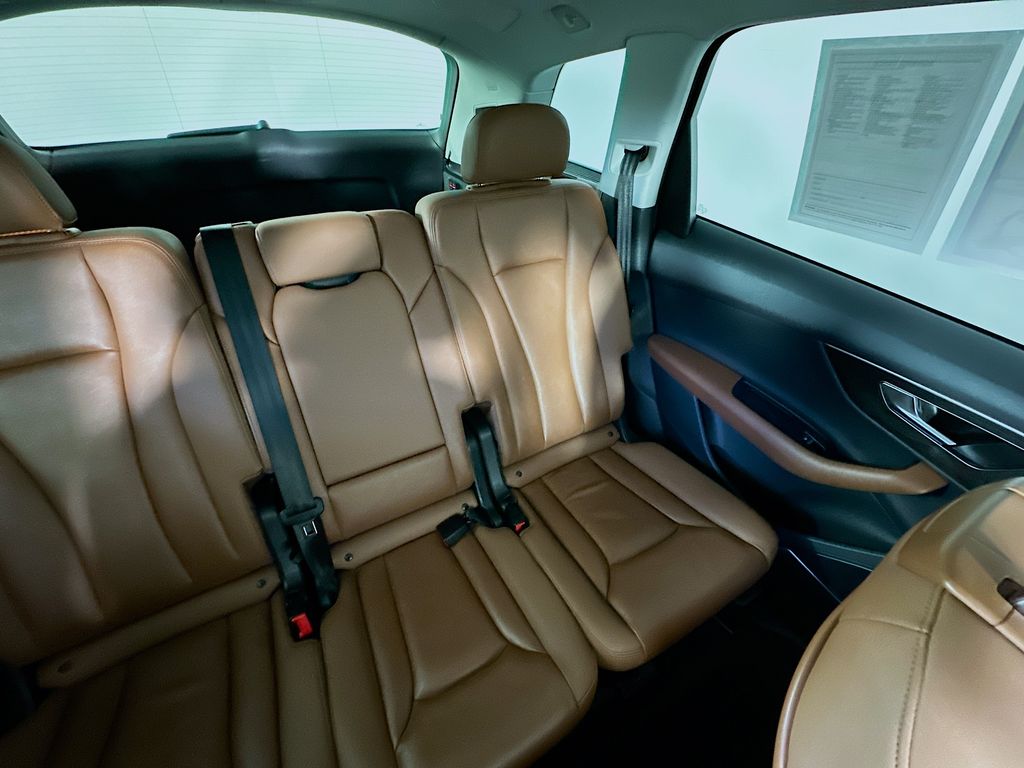 AudiQ714