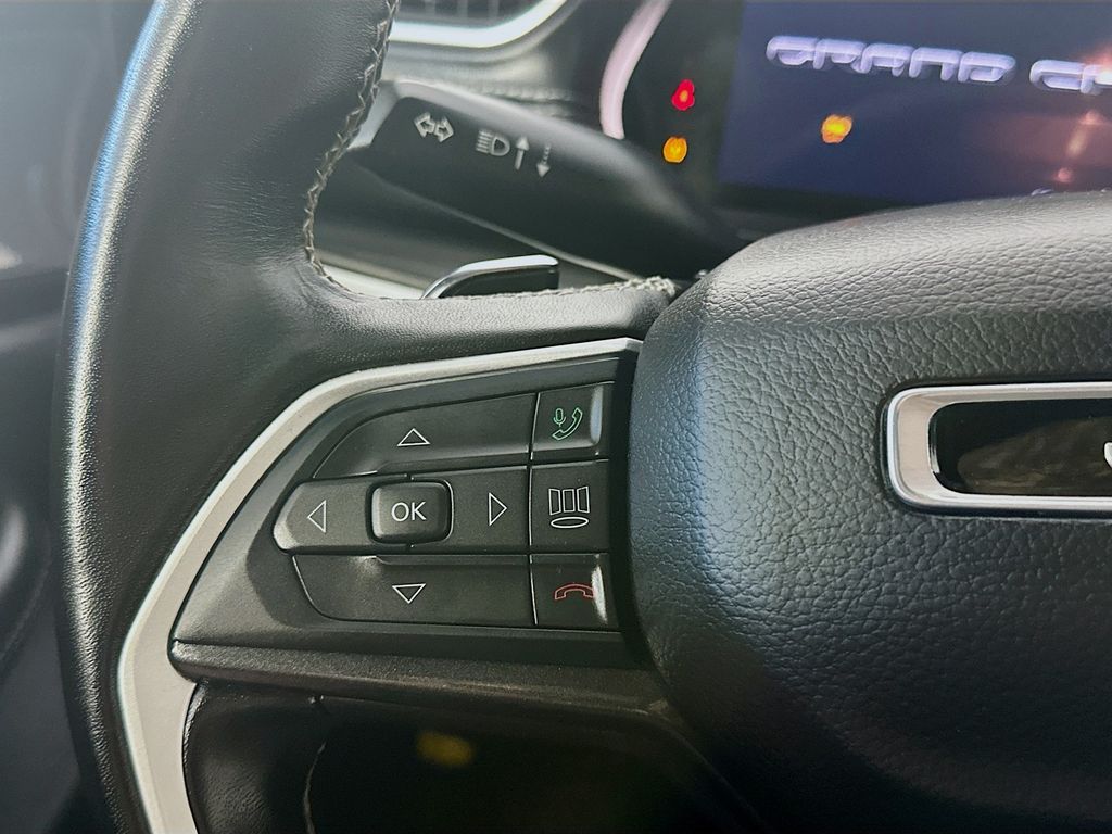 JeepGrand Cherokee L25