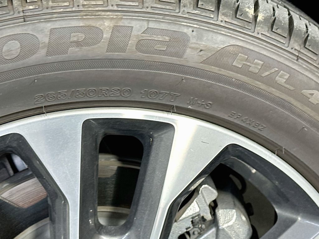 JeepGrand Cherokee32