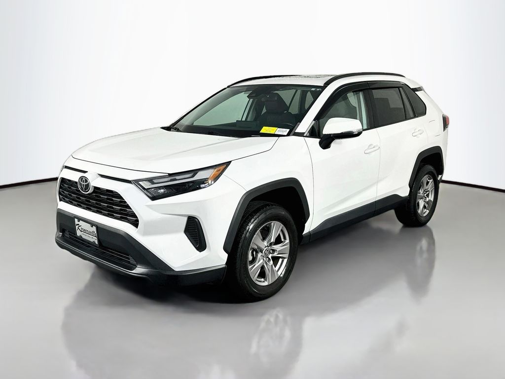 ToyotaRAV43