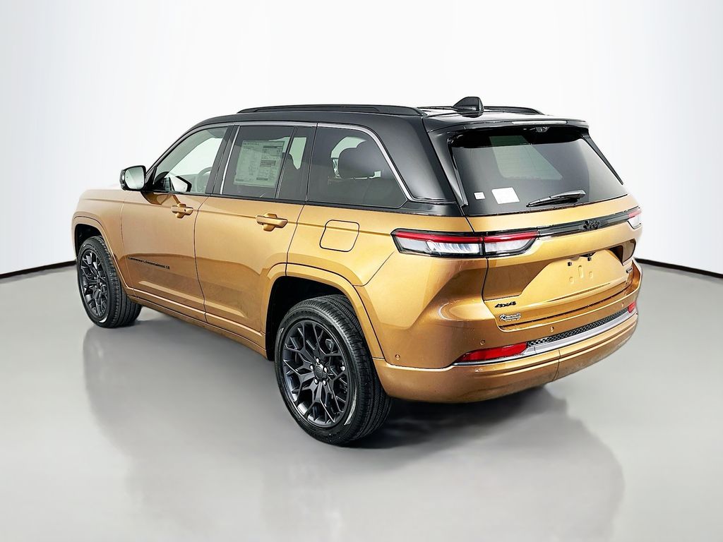 JeepGrand Cherokee5