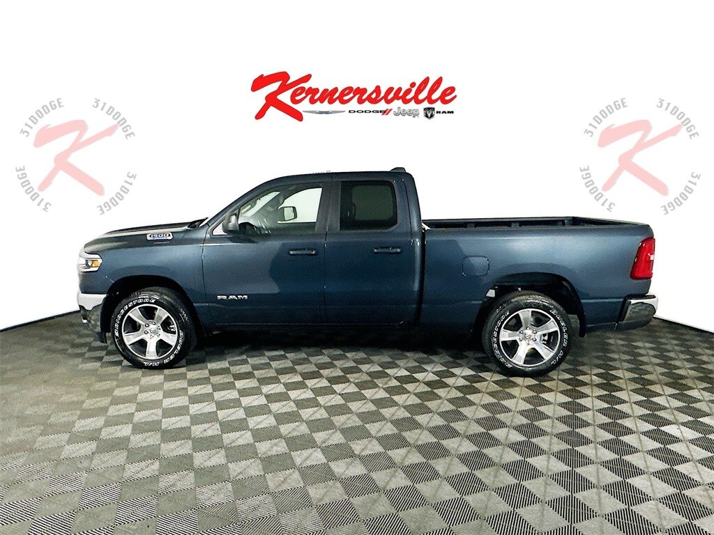 2025 Ram 1500 Tradesman photo 4