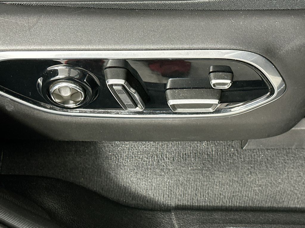 JeepGrand Cherokee24