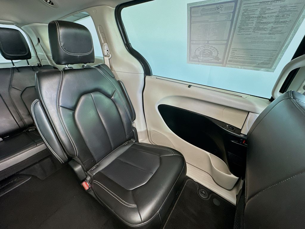 ChryslerPacifica14