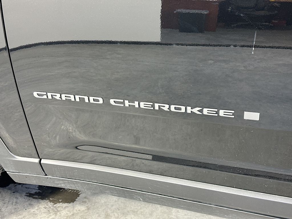 JeepGrand Cherokee L29