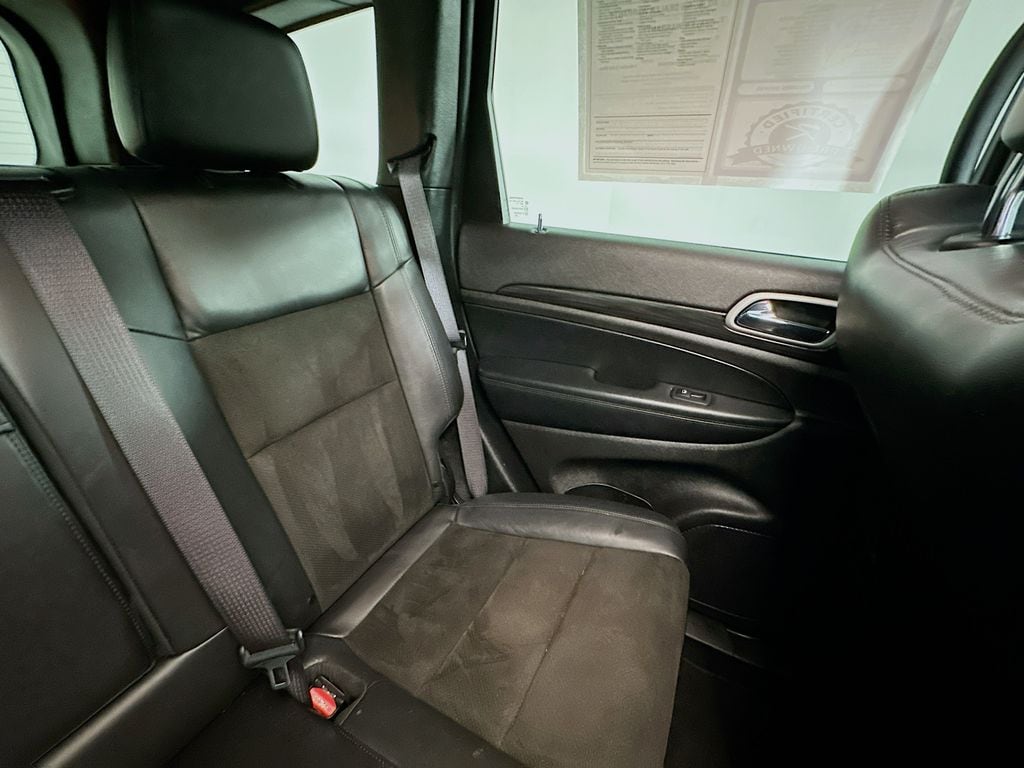 JeepGrand Cherokee14