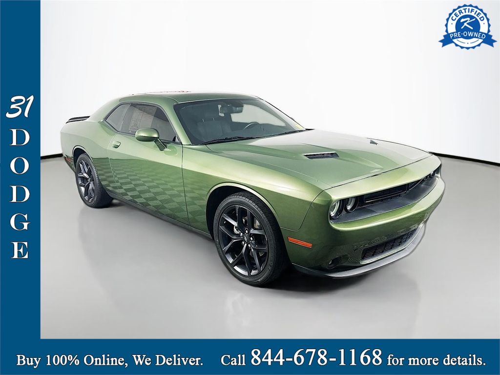 2022 Dodge Challenger SXT