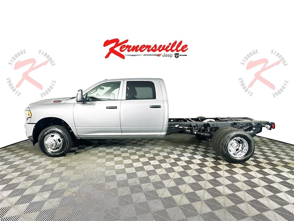 New 2024 Ram 3500 Chassis Tradesman 60CA Dually Truck Crew Cab