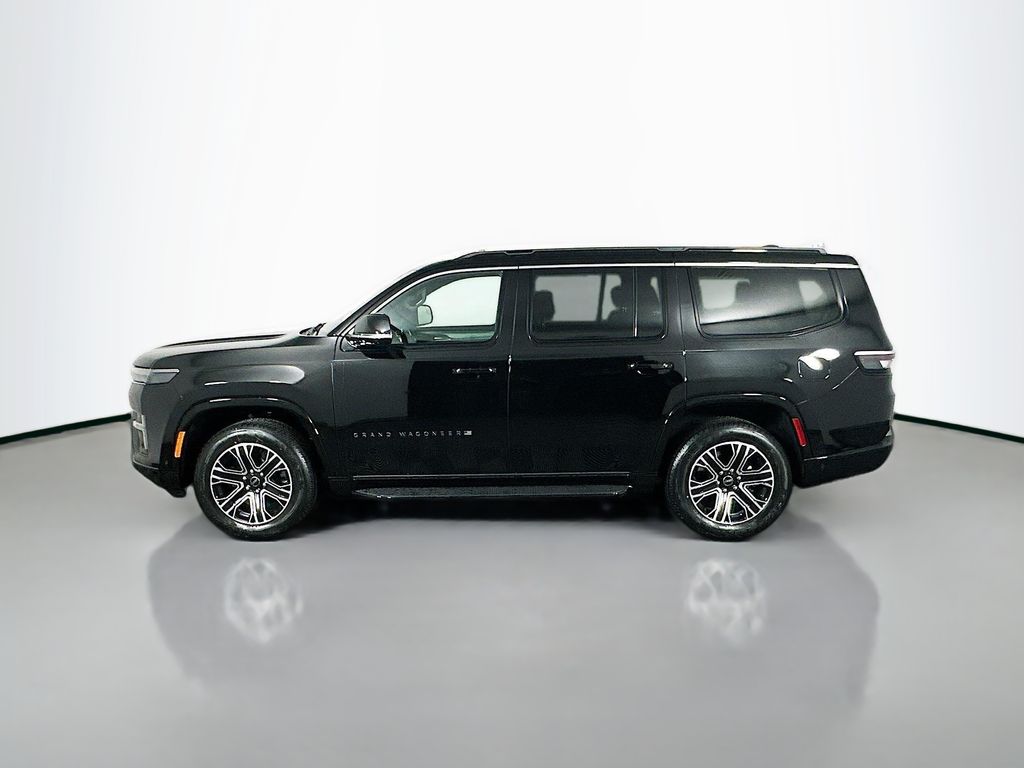 JeepGrand Wagoneer4