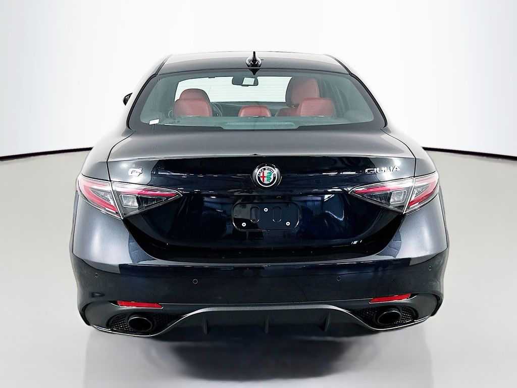Alfa RomeoGiulia6