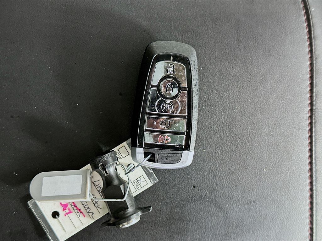 LincolnAviator33