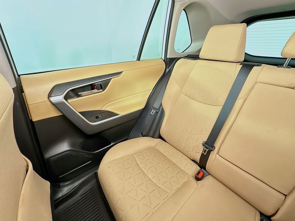 ToyotaRAV412