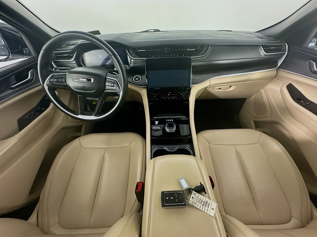 JeepGrand Cherokee10