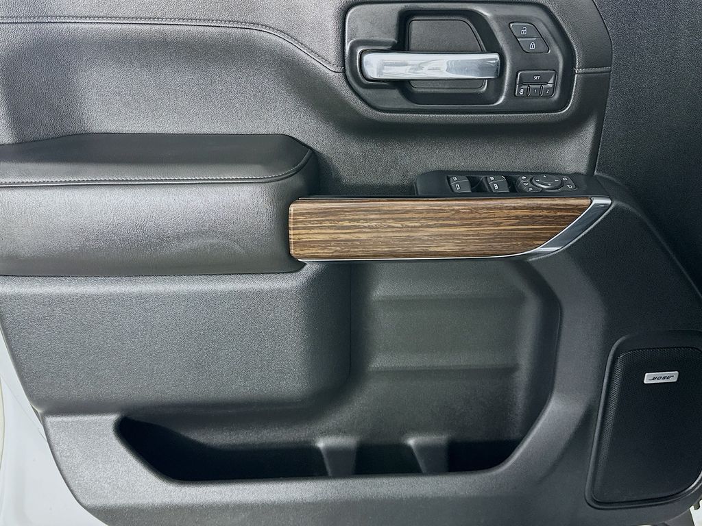 ChevroletSilverado 2500HD25