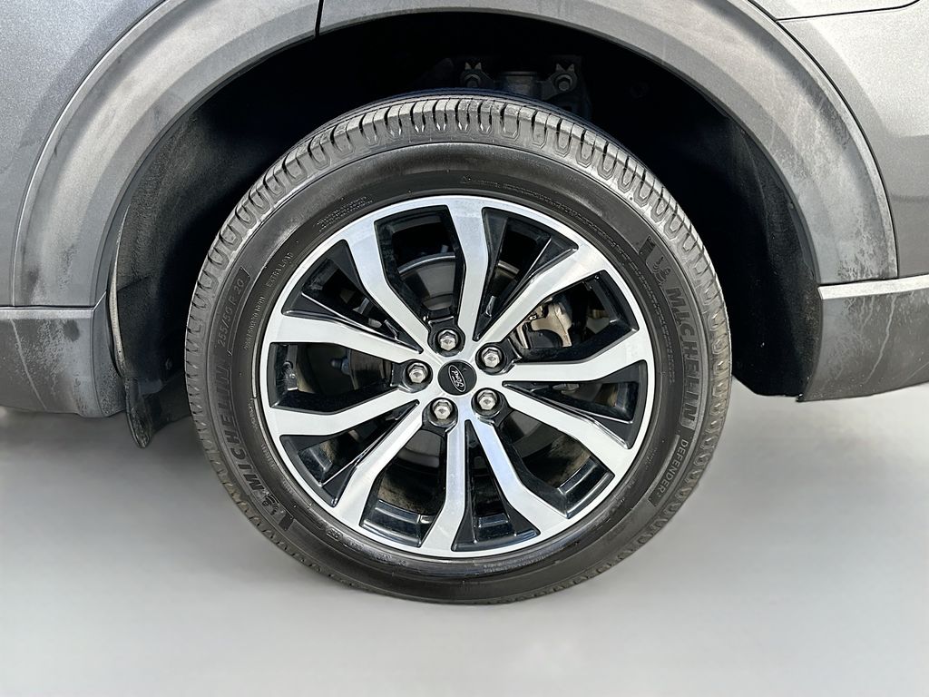 FordExplorer32