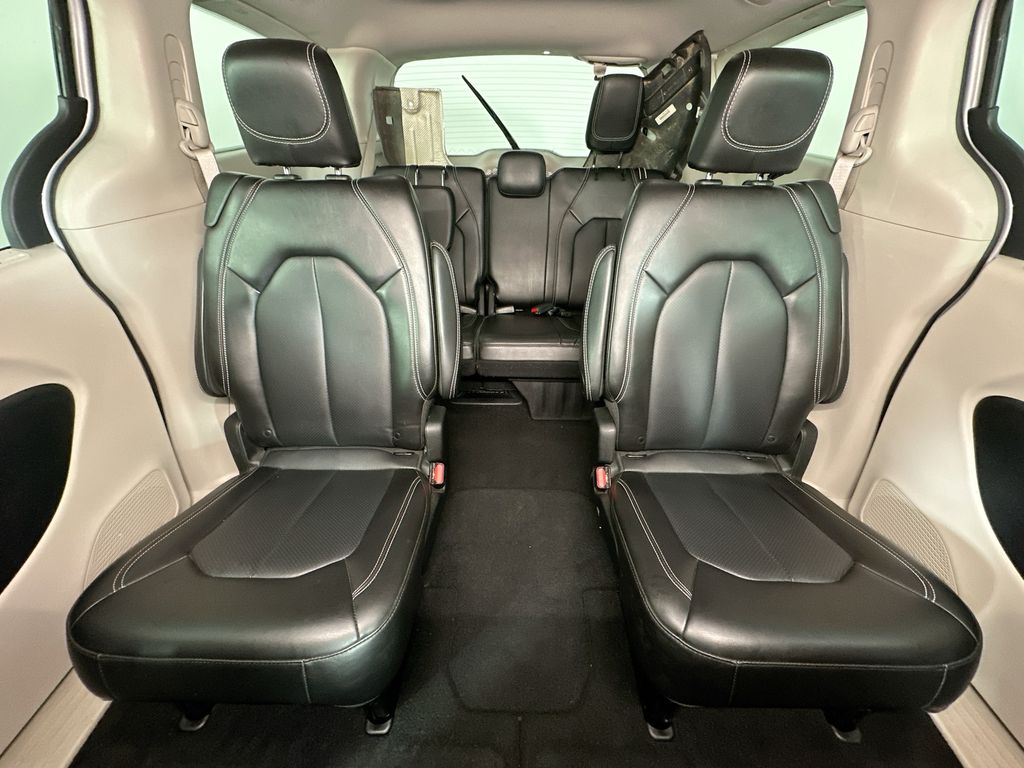 ChryslerPacifica13