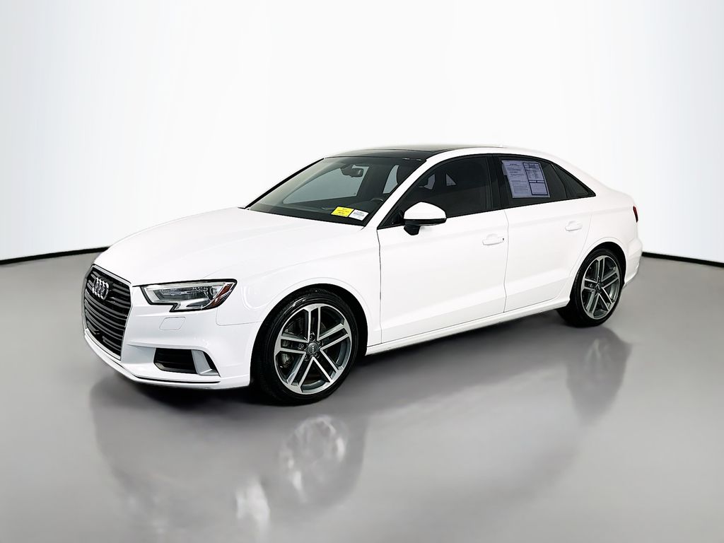 AudiA33